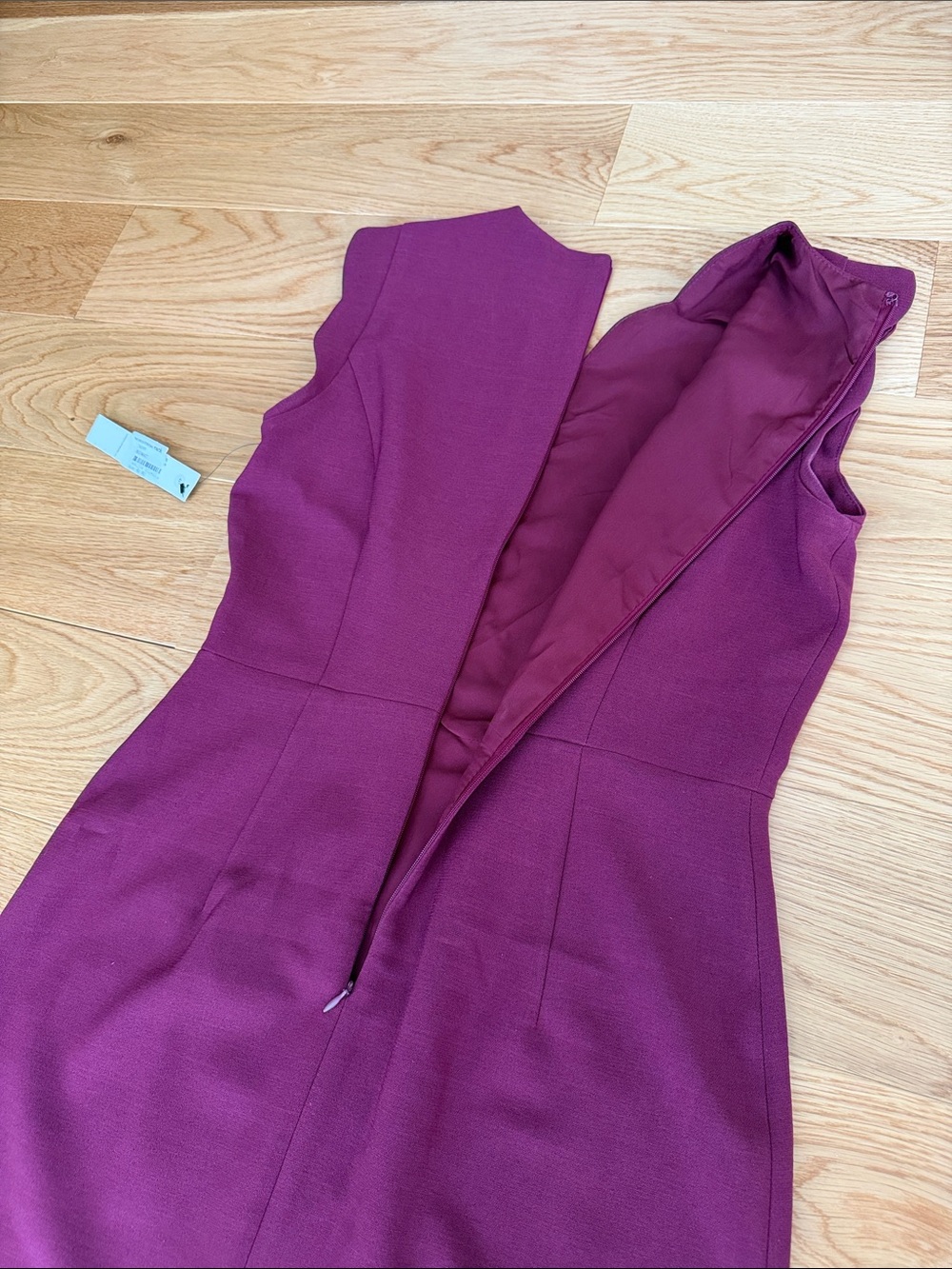 Maggie London Petite Dress - Picture 11 of 11